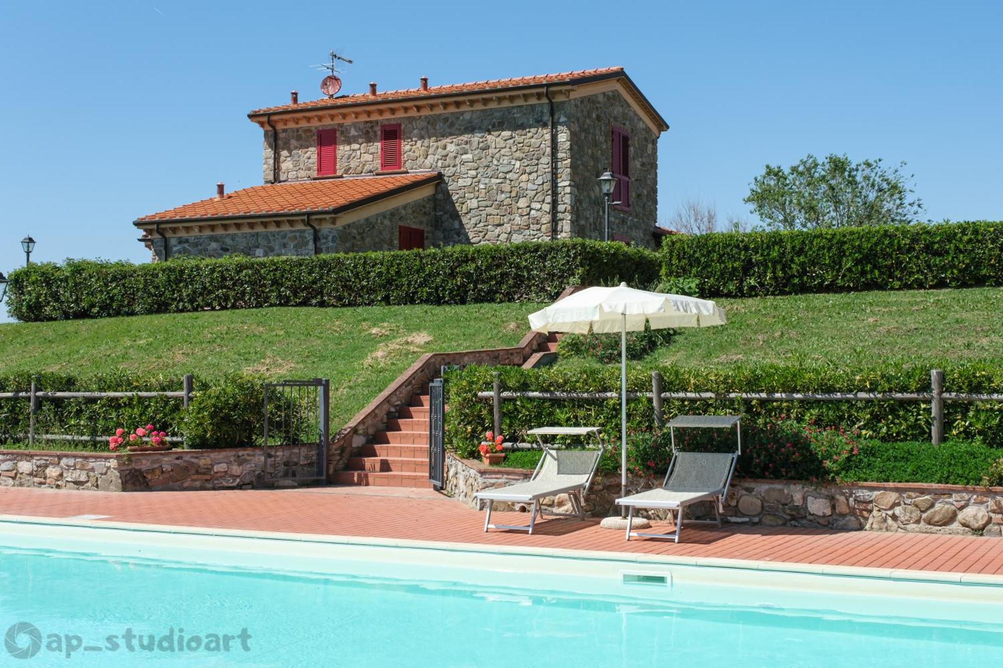 סנטה לוצ'ה Il Poggio Della Pieve Apartments מראה חיצוני תמונה